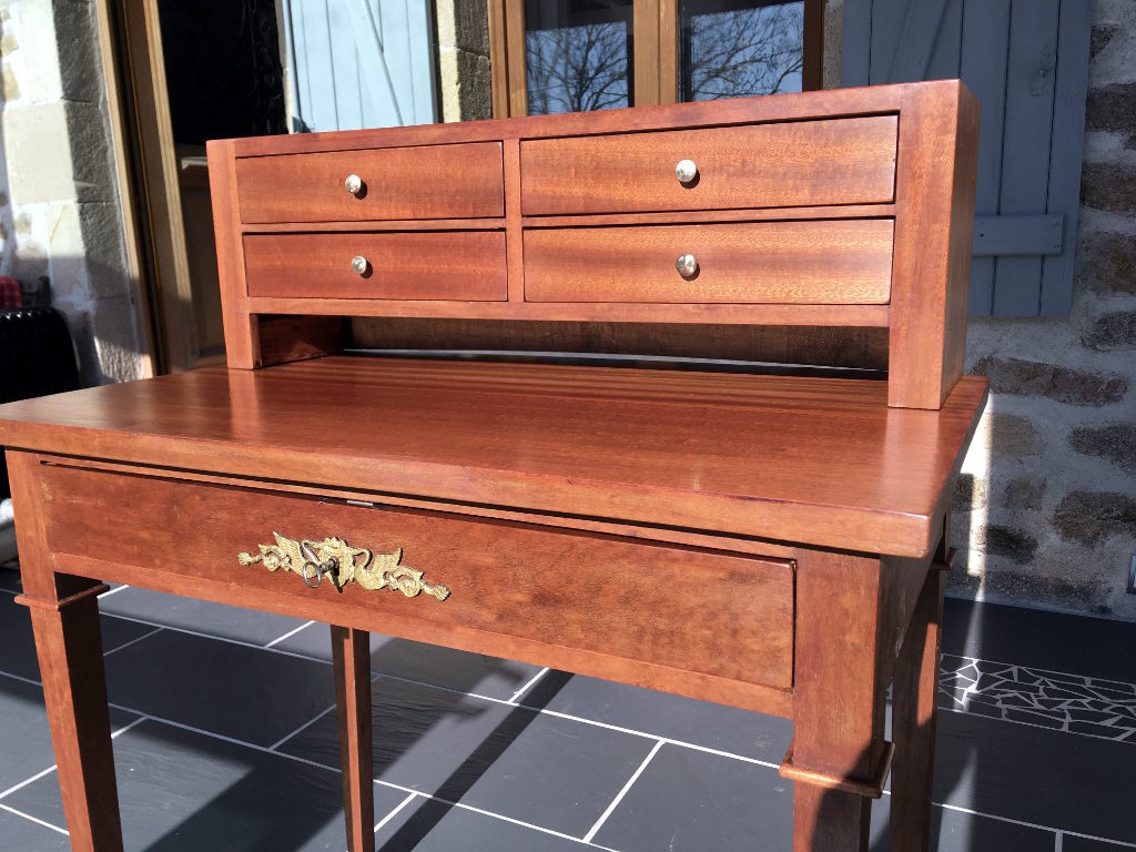 bonheur du jour bureau à gradin secrétaire en acajou ébéniste menuisier