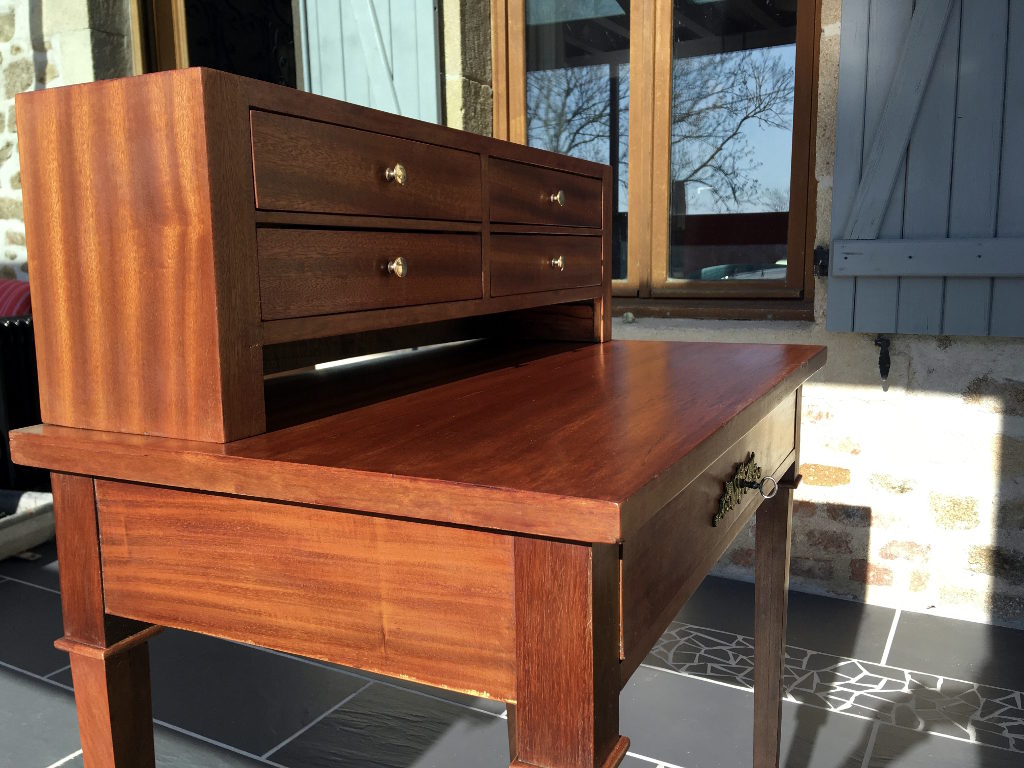 bonheur du jour bureau à gradin secrétaire en acajou ébéniste menuisier