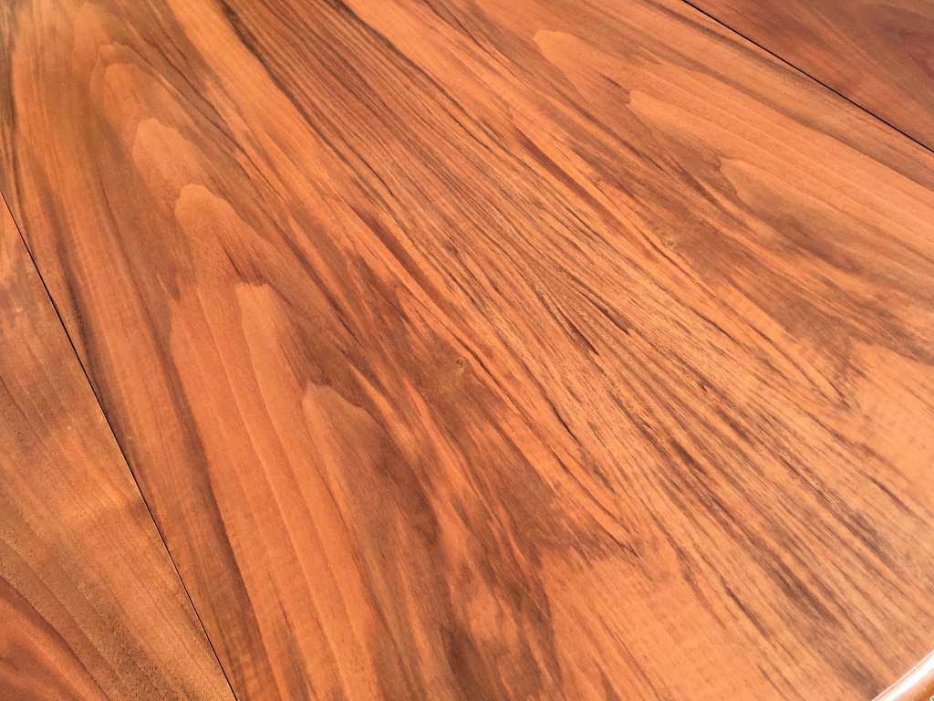 restauration table en noyer montlucon